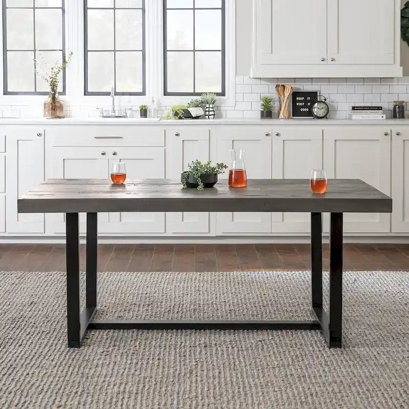 Table de salle à manger rustique en pin massif vieilli, gris/acajou/chêne rustique, de 72 po, avec base à tréteaux - 6 places