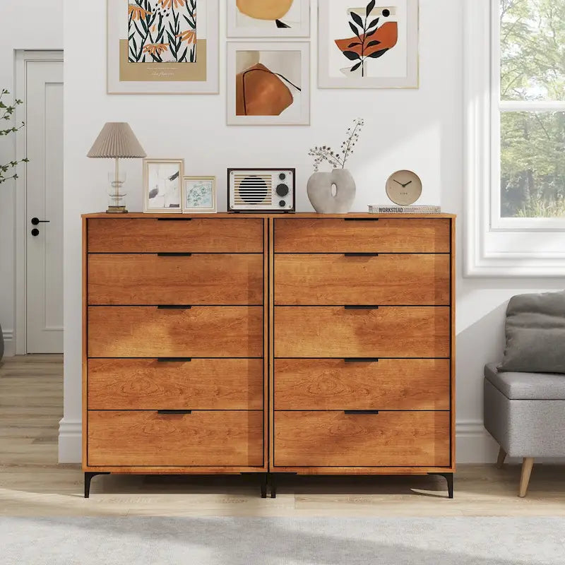 Commode à 5 tiroirs avec pieds en métal et kit anti-basculement, marron, style moderne du milieu du siècle, chambre à coucher pour 1 personne