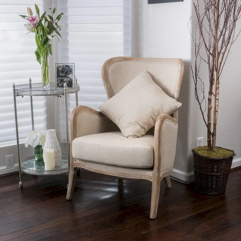 Fauteuil à oreilles haut dossier en tissu beige avec cadre en bois de chêne – 1 place